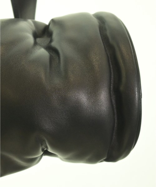 Maison Margiela（メゾンマルジェラ）ショルダーバッグ 黒 サイズ:- メンズ/2200702325045