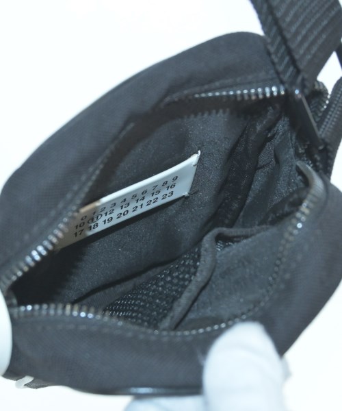 Maison Margiela（メゾンマルジェラ）ショルダーバッグ 黒 サイズ:- メンズ/2200662482185
