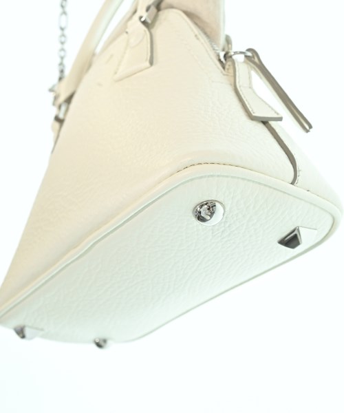 Maison Margiela（メゾンマルジェラ）ショルダーバッグ 白 サイズ:- レディース/2200667299085