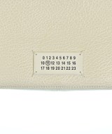 Maison Margiela（メゾンマルジェラ）ショルダーバッグ 白 サイズ:UNI レディース/2200732319038