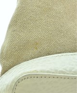 Maison Margiela（メゾンマルジェラ）ショルダーバッグ 白 サイズ:UNI レディース/2200732319038