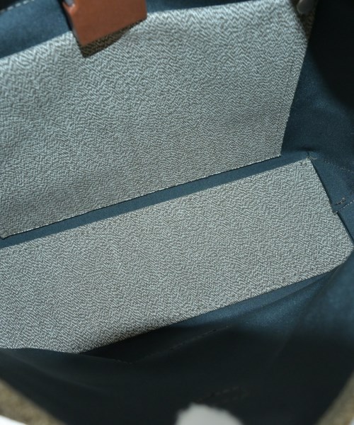 Maison Margiela（メゾンマルジェラ）ショルダーバッグ カーキ サイズ:- メンズ/2200719143038