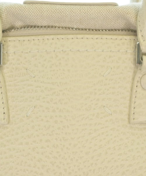 Maison Margiela（メゾンマルジェラ）ショルダーバッグ 白 サイズ:- レディース/2200684965024