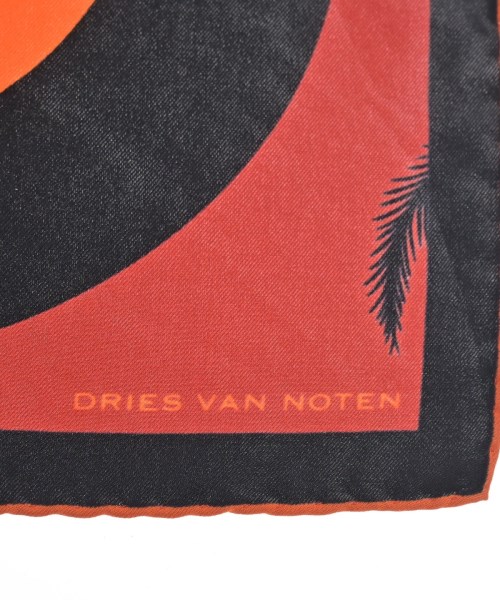 DRIES VAN NOTEN（ドリスヴァンノッテン）バンダナ・スカーフ 赤 サイズ:- レディース/2200675513050