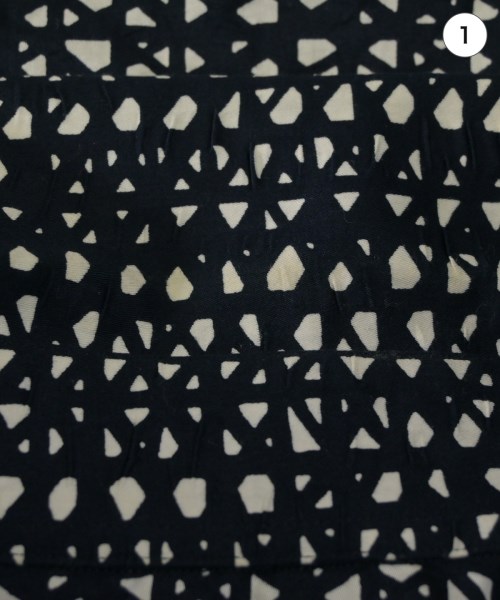 DIRK BIKKEMBERGS（ダークビッケンバーグ）カジュアルシャツ 黒 サイズ:S メンズ/2200639813059