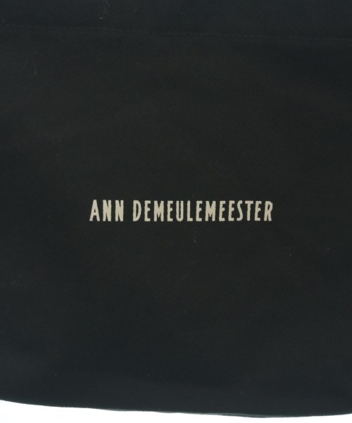 ANN DEMEULEMEESTER（アンドゥムルメステール）ショルダーバッグ 黒 サイズ:- メンズ/2200657133139