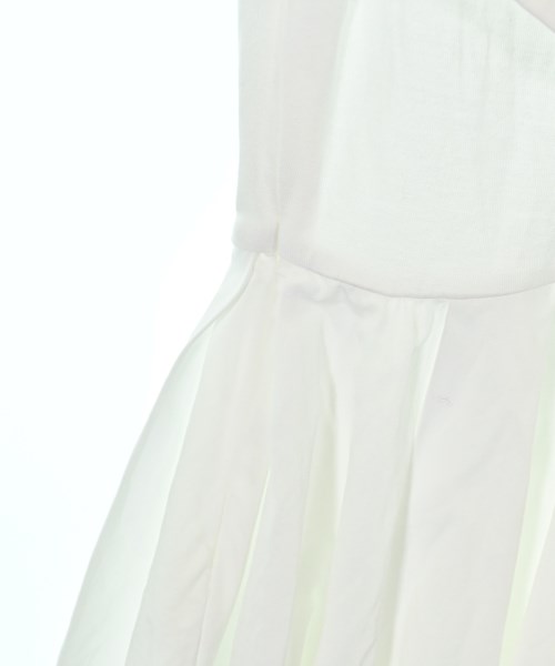 ALEXANDER MCQUEEN（アレキサンダーマックイーン）Tシャツ・カットソー 白 サイズ:38(S位) レディース/2200622432021