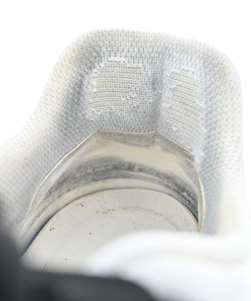 ALEXANDER MCQUEEN（アレキサンダーマックイーン）スニーカー 白 サイズ:EU42(27cm位) メンズ/2200629997011