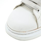 ALEXANDER MCQUEEN（アレキサンダーマックイーン）スニーカー 白 サイズ:EU39(24cm位) メンズ/2200612164611