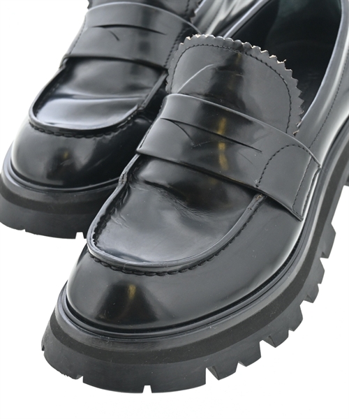 ALEXANDER MCQUEEN（アレキサンダーマックイーン）ドレスシューズ/ローファー 黒 サイズ:EU36 1/2(23cm位) レディース/2200608885087
