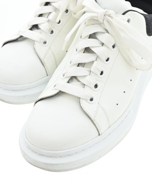 ALEXANDER MCQUEEN（アレキサンダーマックイーン）スニーカー 白 サイズ:EU42(27cm位) メンズ/2200673721143