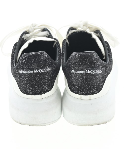 ALEXANDER MCQUEEN（アレキサンダーマックイーン）スニーカー 白 サイズ:EU42(27cm位) メンズ/2200673721143