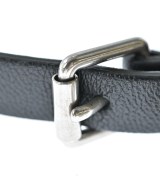 ALEXANDER MCQUEEN（アレキサンダーマックイーン）ブレスレット・バングル 黒 サイズ:- レディース/2200675478076