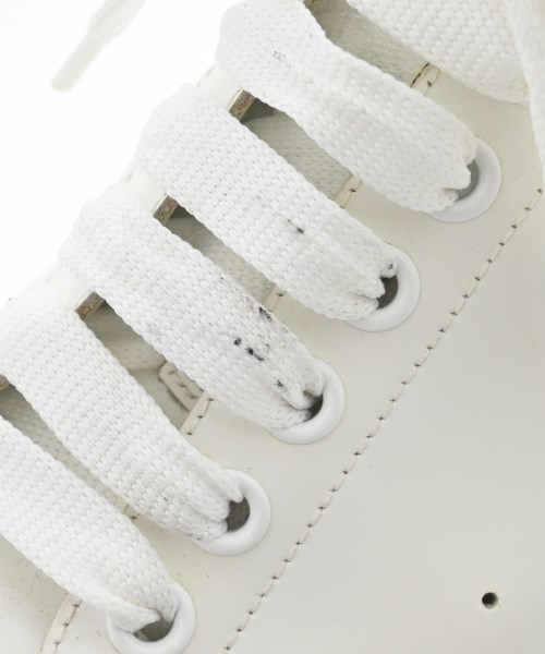 ALEXANDER MCQUEEN（アレキサンダーマックイーン）スニーカー 白 サイズ:EU44(29cm位) メンズ/2200658701023