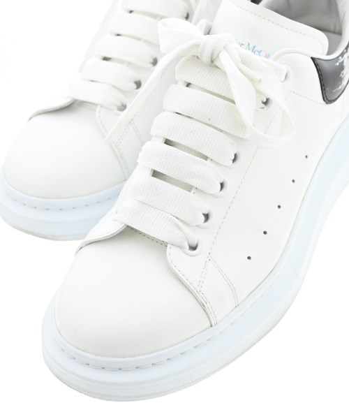 ALEXANDER MCQUEEN（アレキサンダーマックイーン）スニーカー 白 サイズ:EU41(26cm位) メンズ/2200714898025