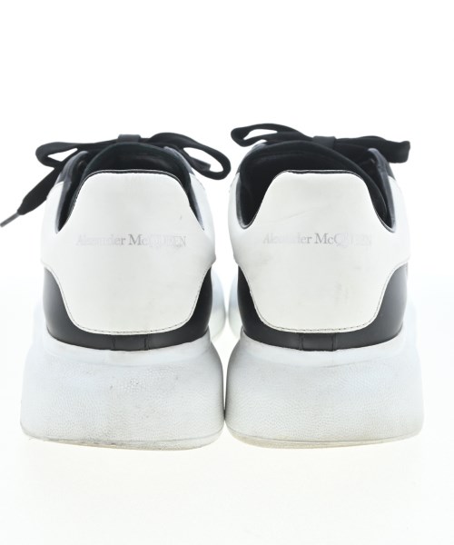 ALEXANDER MCQUEEN（アレキサンダーマックイーン）スニーカー 黒 サイズ:40(25cm位) メンズ/2200717153022