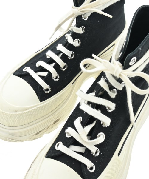 ALEXANDER MCQUEEN（アレキサンダーマックイーン）スニーカー 黒 サイズ:EU40(25cm位) メンズ/2200640617035