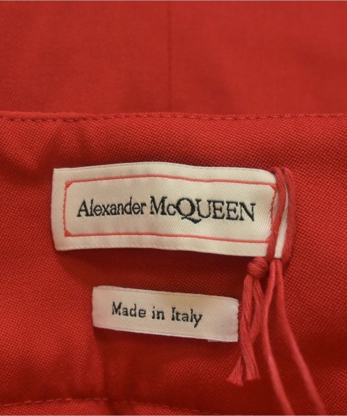 ALEXANDER MCQUEEN（アレキサンダーマックイーン）ショートパンツ 赤 サイズ:38(S位) レディース/2200651677042