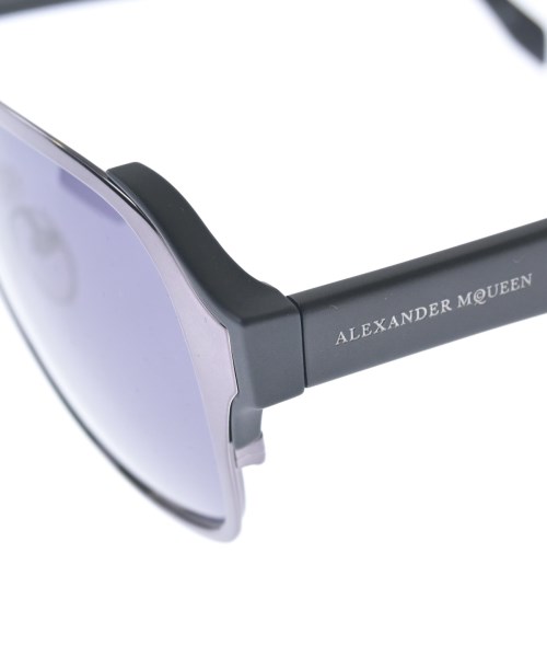 ALEXANDER MCQUEEN（アレキサンダーマックイーン）サングラス 黒 サイズ:- メンズ/2200706799477