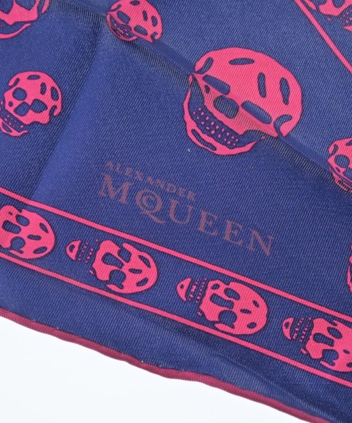 ALEXANDER MCQUEEN（アレキサンダーマックイーン）バンダナ・スカーフ 紺 サイズ:- レディース/2200668430364