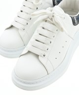 ALEXANDER MCQUEEN（アレキサンダーマックイーン）スニーカー 白 サイズ:EU39(24cm位) メンズ/2200671242237