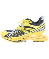 BALENCIAGA（バレンシアガ）スニーカー 黄 サイズ:EU43(28cm位) メンズ/2200633310189