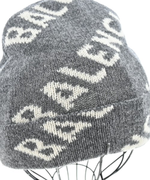 BALENCIAGA（バレンシアガ）ニットキャップ・ビーニー グレー サイズ:- レディース/2200628845078
