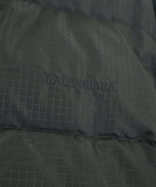 BALENCIAGA（バレンシアガ）ダウンジャケット/ダウンベスト 黒 サイズ:48(L位) メンズ/2200613595018