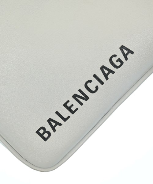 BALENCIAGA（バレンシアガ）ハンドバッグ 白 サイズ:- レディース/2200623987087