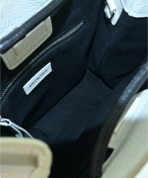 BALENCIAGA（バレンシアガ）トートバッグ 白 サイズ:- レディース/2200619337056