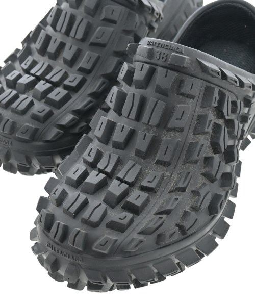 BALENCIAGA（バレンシアガ）スニーカー 黒 サイズ:25cm レディース/2200606854160