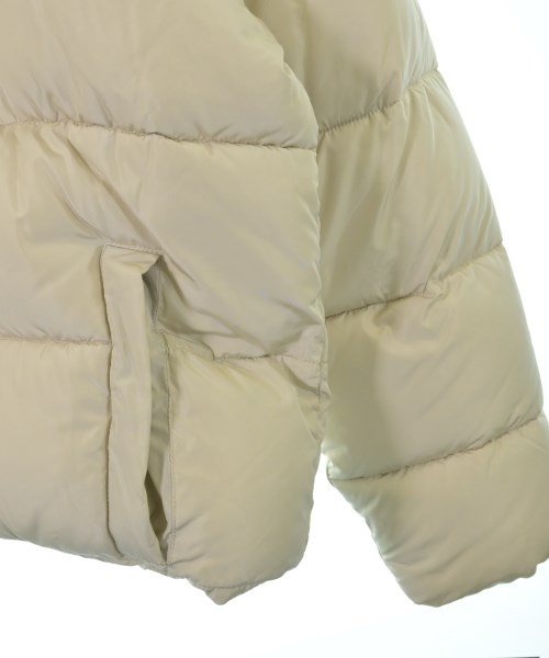 BALENCIAGA（バレンシアガ）ダウンジャケット/ダウンベスト 白 サイズ:44(S位) メンズ/2200672816017