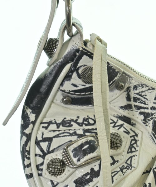 BALENCIAGA（バレンシアガ）ショルダーバッグ 白 サイズ:- レディース/2200697403032