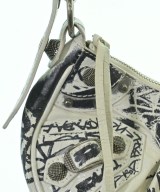 BALENCIAGA（バレンシアガ）ショルダーバッグ 白 サイズ:- レディース/2200697403032