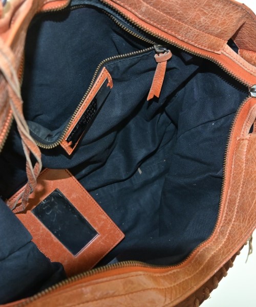 BALENCIAGA（バレンシアガ）ショルダーバッグ ベージュ サイズ:- レディース/2200699400114