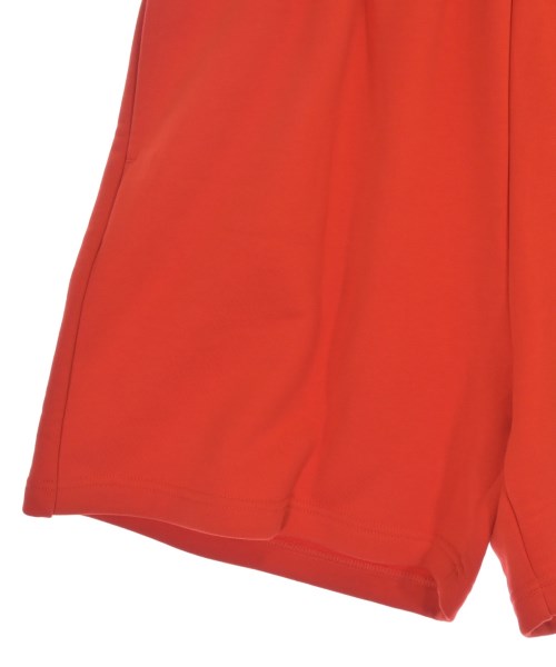 BALENCIAGA（バレンシアガ）ショートパンツ 赤 サイズ:XS メンズ/2200700508105