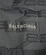 BALENCIAGA（バレンシアガ）ダウンジャケット/ダウンベスト グレー サイズ:34(S位) メンズ/2200659764010