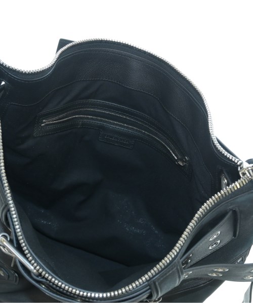 BALENCIAGA（バレンシアガ）ショルダーバッグ 黒 サイズ:- メンズ/2200717278107