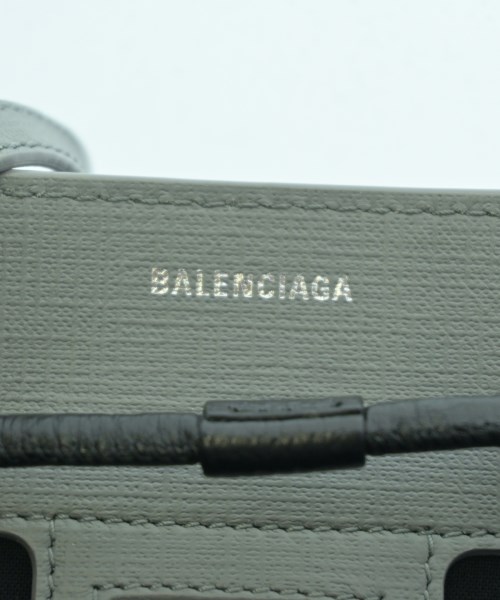 BALENCIAGA（バレンシアガ）ショルダーバッグ グレー サイズ:- レディース/2200717971206