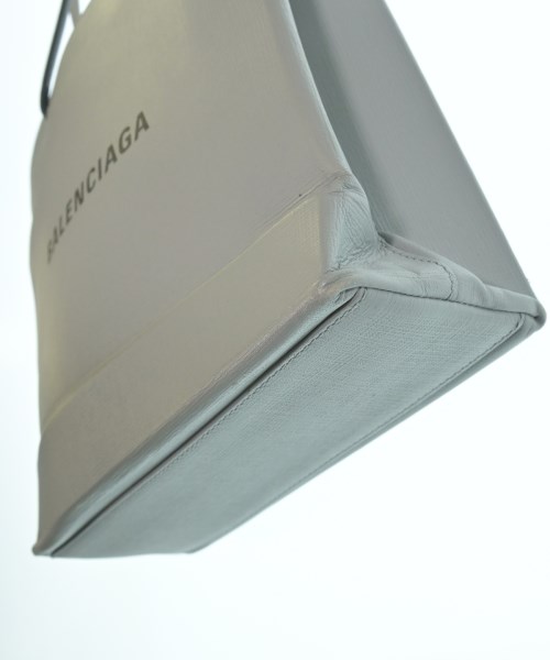 BALENCIAGA（バレンシアガ）ショルダーバッグ グレー サイズ:- レディース/2200717971206