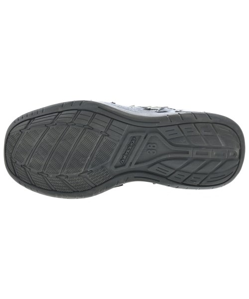 BALENCIAGA（バレンシアガ）スニーカー 黒 サイズ:EU38(24.5cm位) レディース/2200646701080