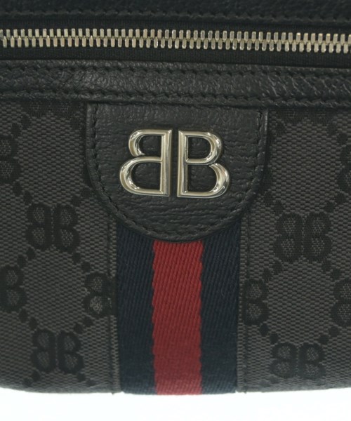 BALENCIAGA（バレンシアガ）ショルダーバッグ グレー サイズ:- レディース/2200647124024