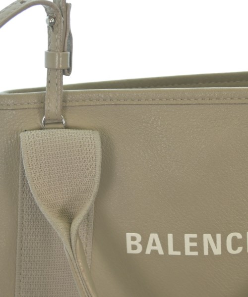 BALENCIAGA（バレンシアガ）トートバッグ ベージュ サイズ:- レディース/2200648844020