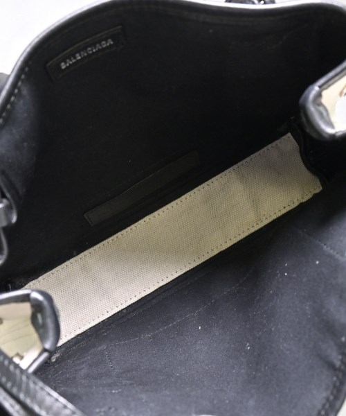 BALENCIAGA（バレンシアガ）ショルダーバッグ 白 サイズ:- レディース/2200654448014