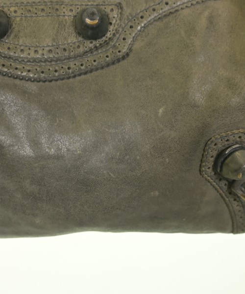 BALENCIAGA（バレンシアガ）ショルダーバッグ カーキ サイズ:- メンズ/2200700378975