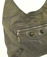 BALENCIAGA（バレンシアガ）ショルダーバッグ カーキ サイズ:- メンズ/2200700378975