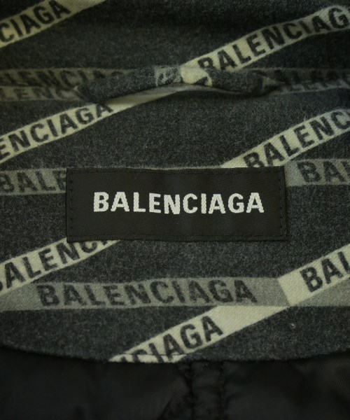 BALENCIAGA（バレンシアガ）その他 グレー サイズ:46(M位) メンズ/2200704705289