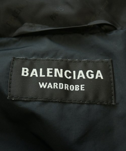 BALENCIAGA（バレンシアガ）ダウンジャケット/ダウンベスト 黒 サイズ:44(S位) メンズ/2200669964059