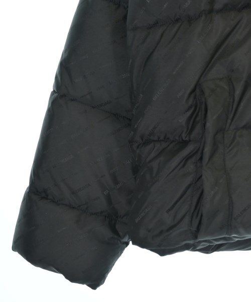 BALENCIAGA（バレンシアガ）ダウンジャケット/ダウンベスト 黒 サイズ:44(S位) メンズ/2200669964059