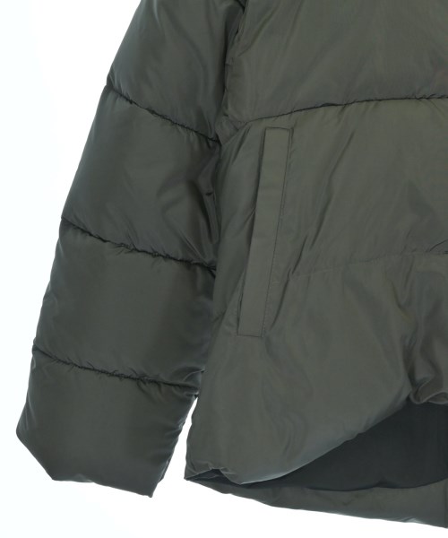 BALENCIAGA（バレンシアガ）ダウンジャケット/ダウンベスト グレー サイズ:34(XXS位) レディース/2200689476013